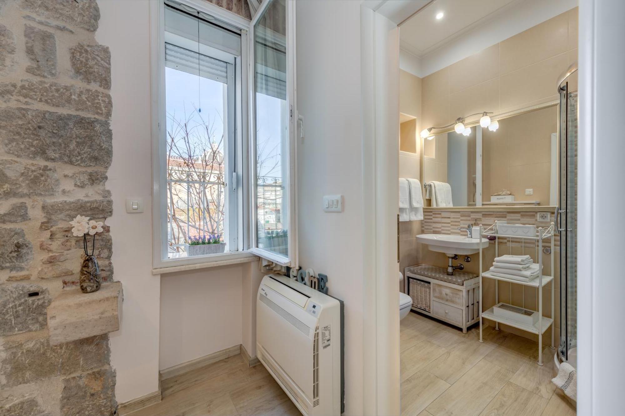 Victoria Luxury Rooms - Split Downtown מראה חיצוני תמונה